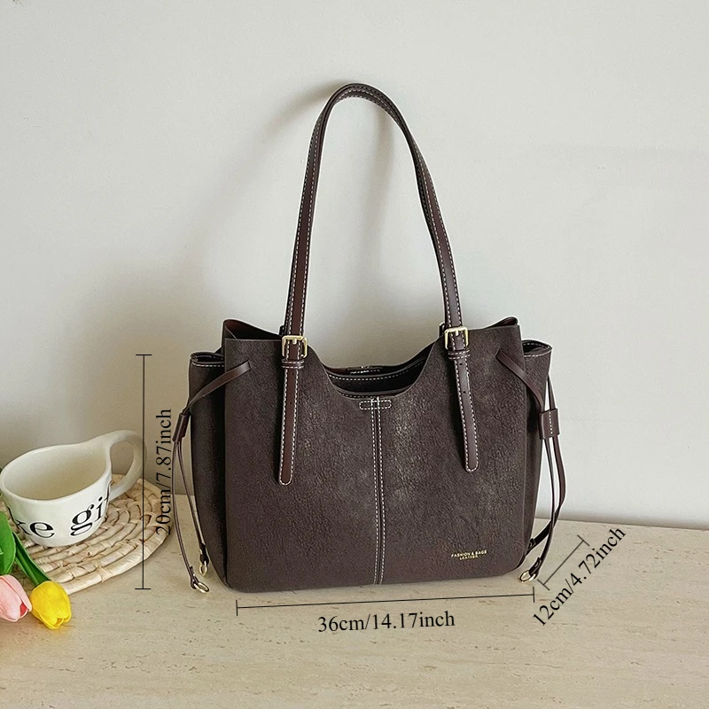 Borsa a tracolla di lusso con  - Leatherwork Designs recensione e prezzo